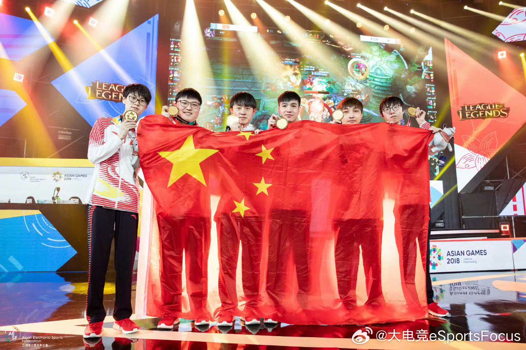 英雄联盟全球总决赛赛程详解：2022全球总决赛赛程、英雄联盟小组赛与淘汰赛安排及召唤师奖杯争夺战